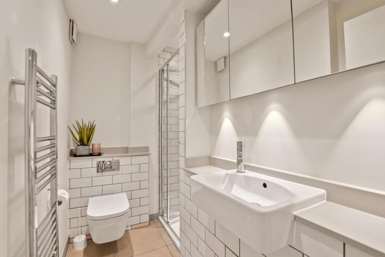 לונדון Berwick Street By Aeria Apartments מראה חיצוני תמונה