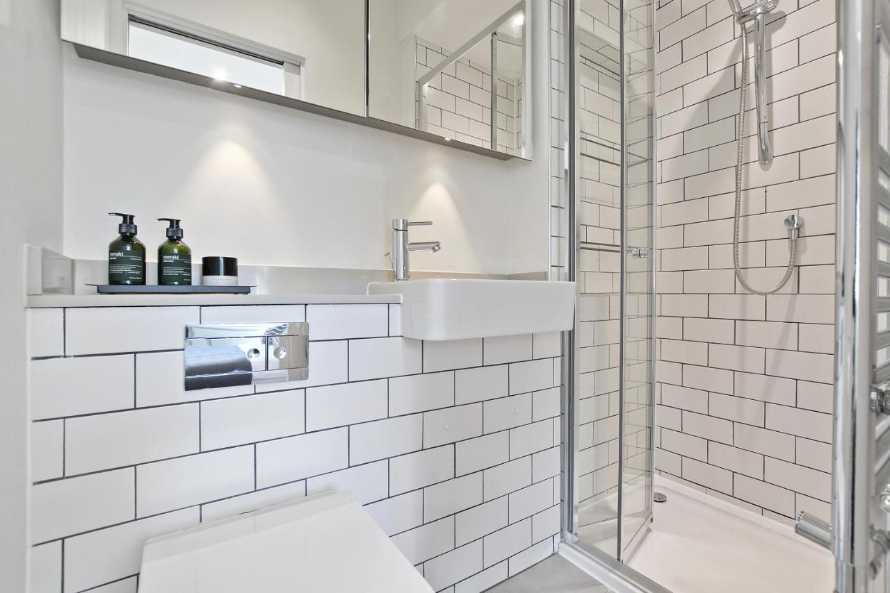 לונדון Berwick Street By Aeria Apartments מראה חיצוני תמונה